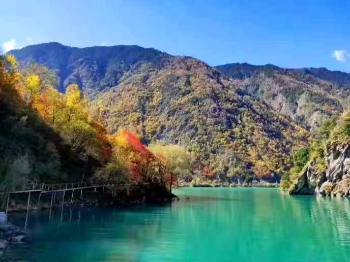 1762235510951002.jpg 拉姆湖5_dh.jpg